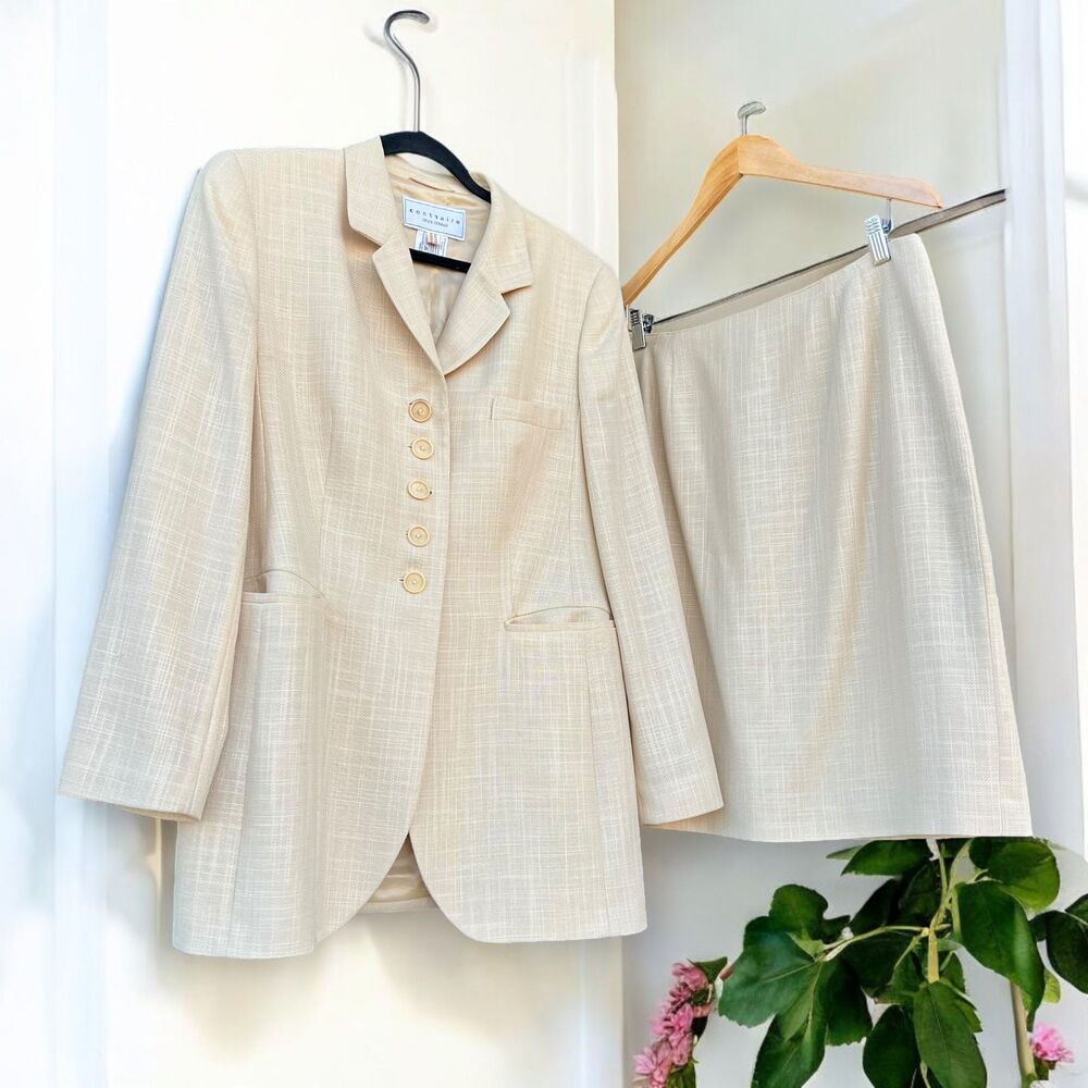 Vintage Contraire Louis Feraud Wool Blazer Skirt Suit Set Cream Tan Size 10 / 12